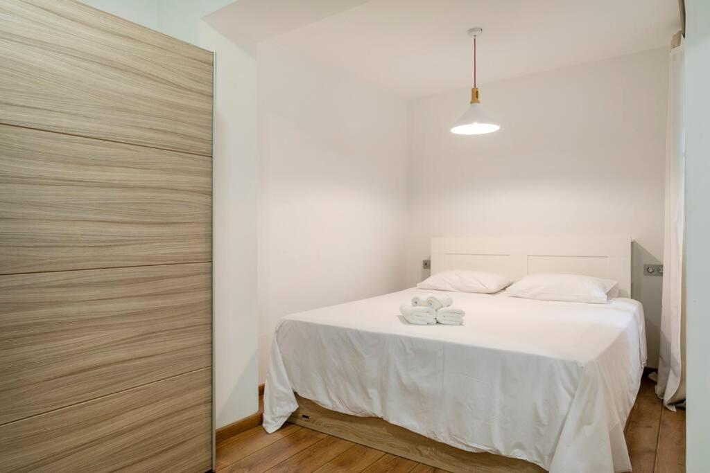 Cozy Apartment City Center Alicante Esterno foto